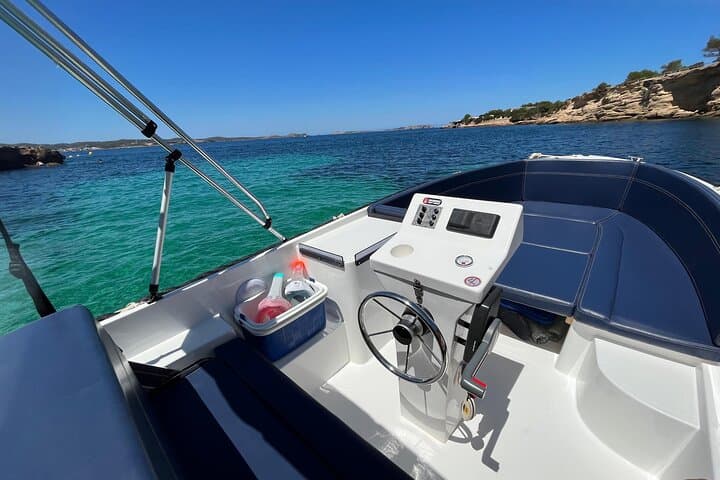 Boat Adventure without a License in San Antonio Ibiza