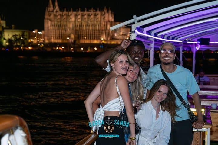 Night Boat Departure (+18): Nightlife Mallorca