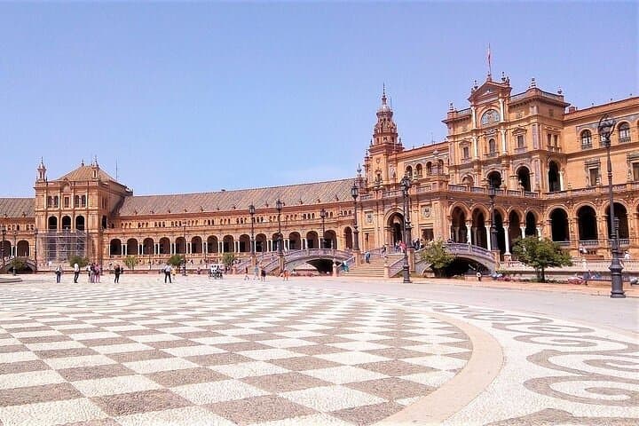 Kid-Friendly Seville City Private Guided Tour for Families