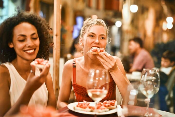 Triana Gourmet Tapas Tour in Seville