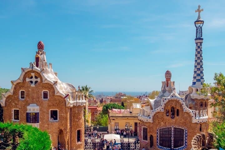 Park Güell Guided Tour for Gaudí Lovers + Ebook Exclusive