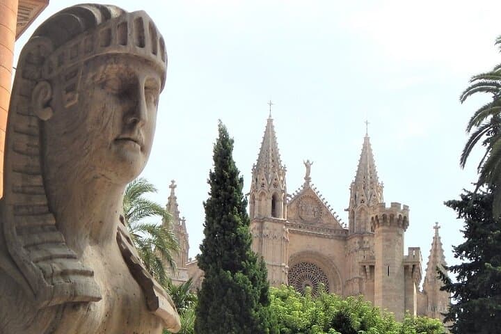 Private Shore Excursion with Local Guide in Mallorca