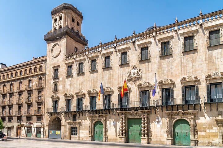 Alicante’s History and Highlights: Self-Guided Walking Tour