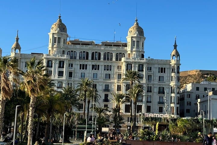 Alicante’s History and Highlights: Self-Guided Walking Tour
