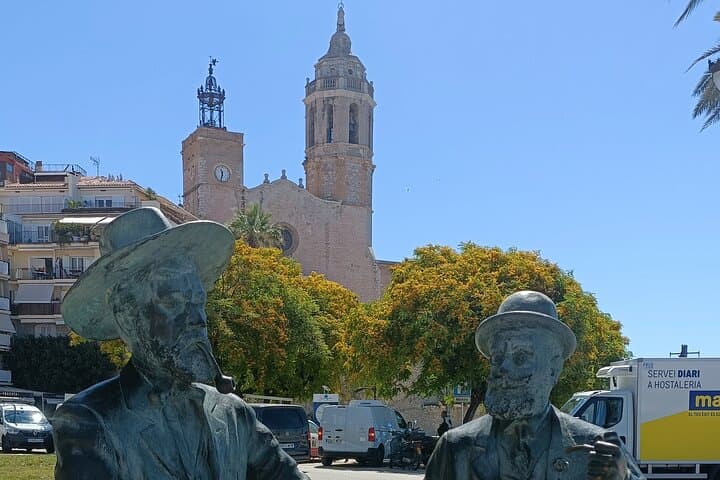 Cultural coastal trip with winery visit from Barcelona