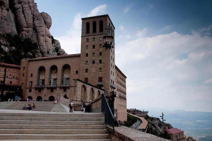 Montserrat Day Trip from Barcelona with Cogwheel Train + Ebook