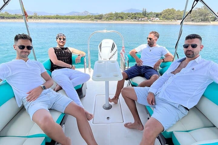 4 Hour Boat Ride in Jarana on the Bayliner Element XR7