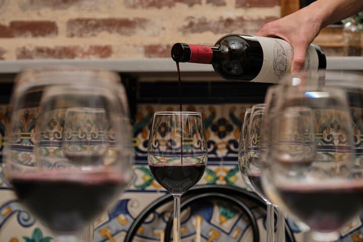 Get a crash course in Spanish wine (aka the best wine in the world, even if we are a bit biased)!