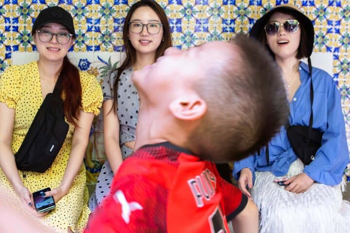 Barcelona Tour And Photoshoot in Gothic Quarter