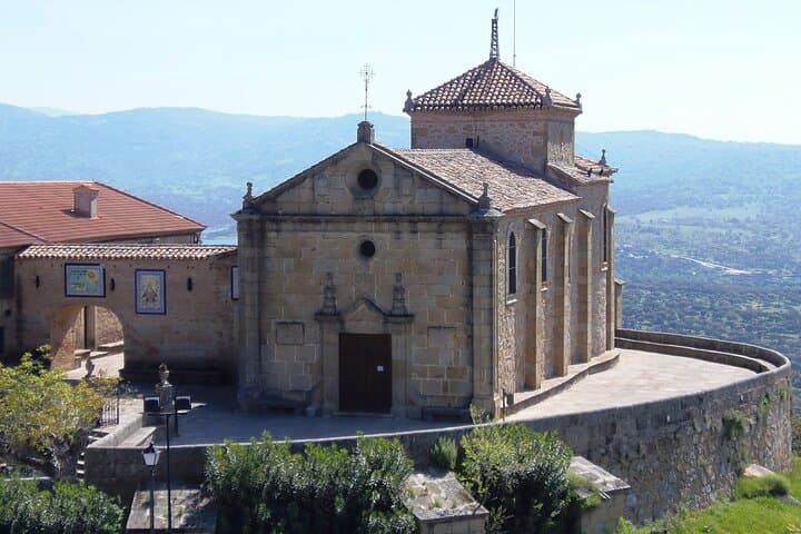 Discover Plasencia - Cathedral, City Walls, Aqueduct & Old Town