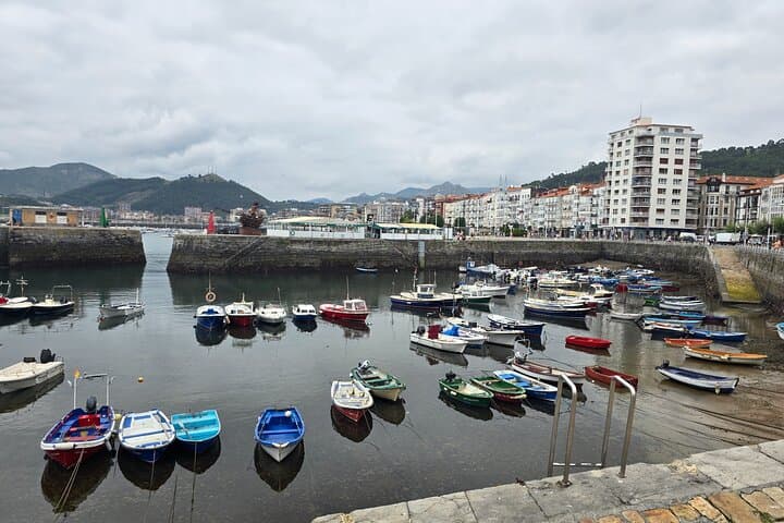 Private Tour of Castro Urdiales with Face-to-Face Guide