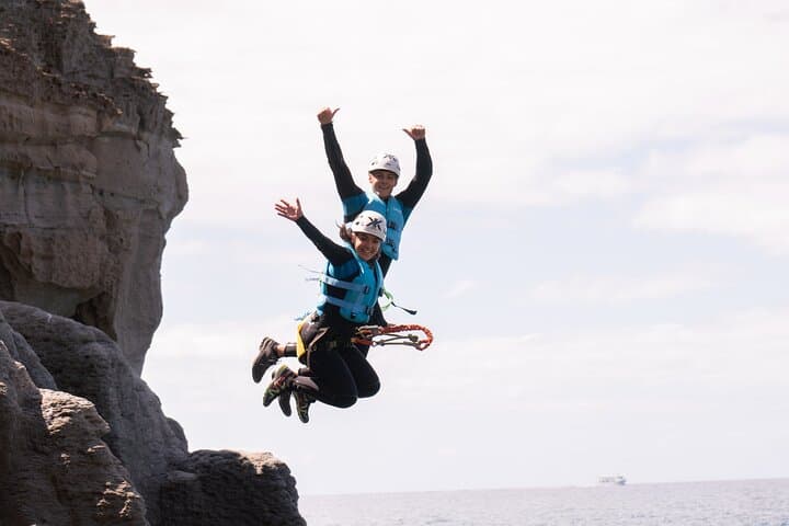 Coastering in Gran Canaria (Aquatic Route in the ocean cliffs)