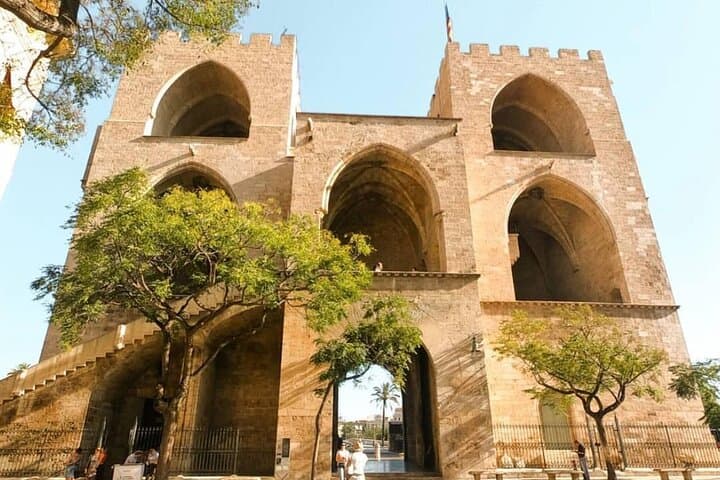 Private Old Town Golden Age Valencia Tour