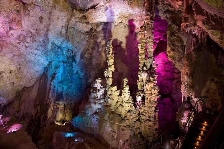 The majestic 'Cathedral of Alicante' : admire the tallest vault in Spain and its incredible rock columns.