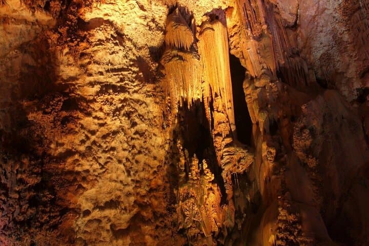 Detail of the thousand-year-old stalagmites: a geological artwork sculpted by water for centuries