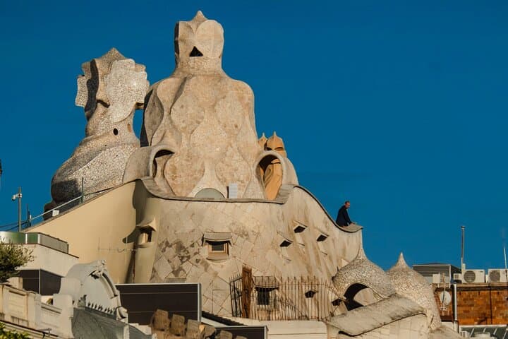 Photo Walking Tour Sagrada Familia and Gaudí in Barcelona
