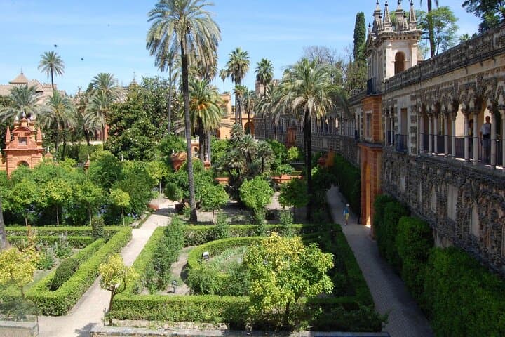 Seville Cathedral, Giralda & Alcázar Tour + eBook