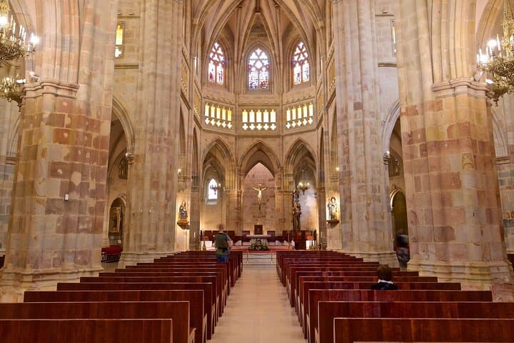 Seville Cathedral, Giralda & Alcázar Tour + eBook