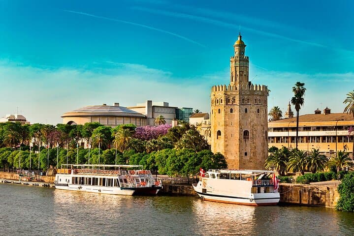 1 Hour Guadalquivir Cruise with Views of Triana + Ebook