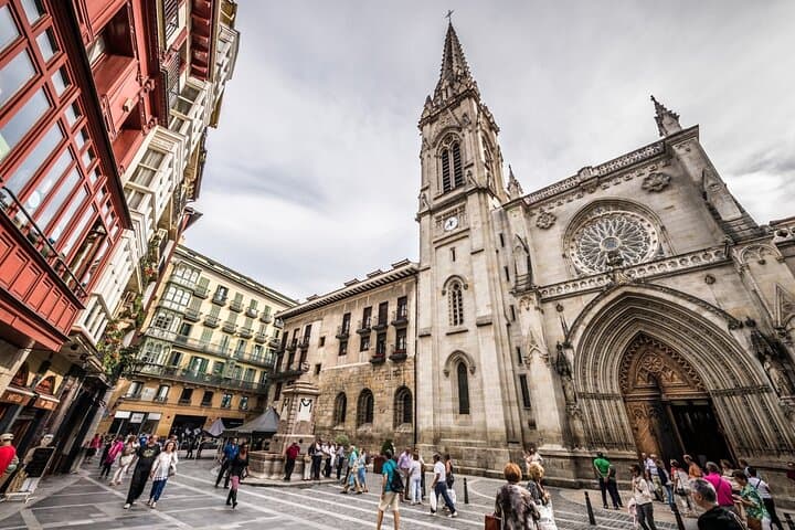 Explore Bilbao's Flavors Mercado de la Ribera and Old Town+ Ebook