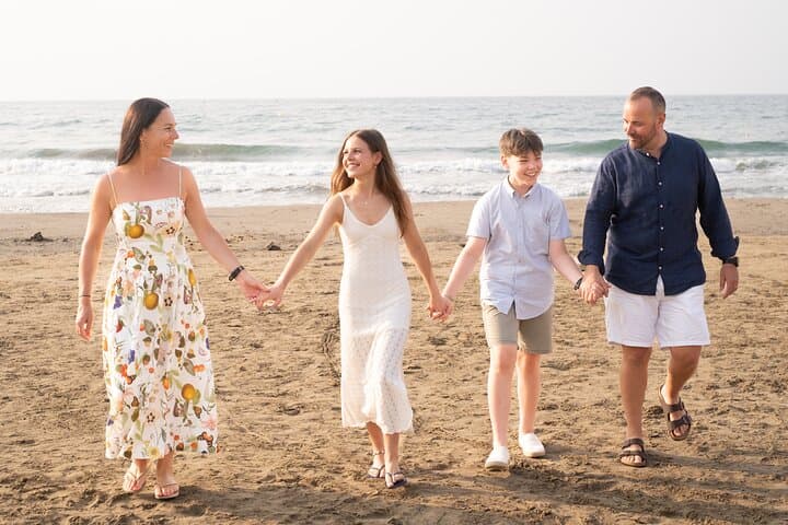 Private Vacation Photoshoot with a professional photographer