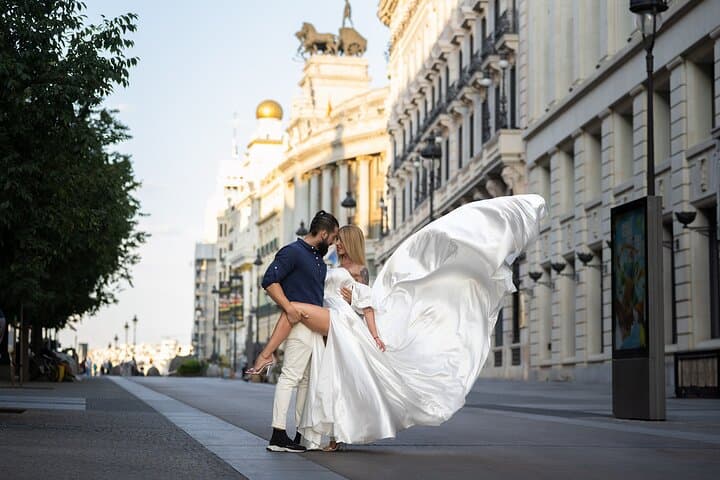 Flying dress photoshoot in Madrid