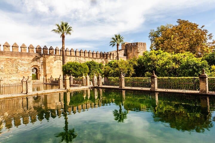 Córdoba: Alcazar Skip the Line Guided Tour