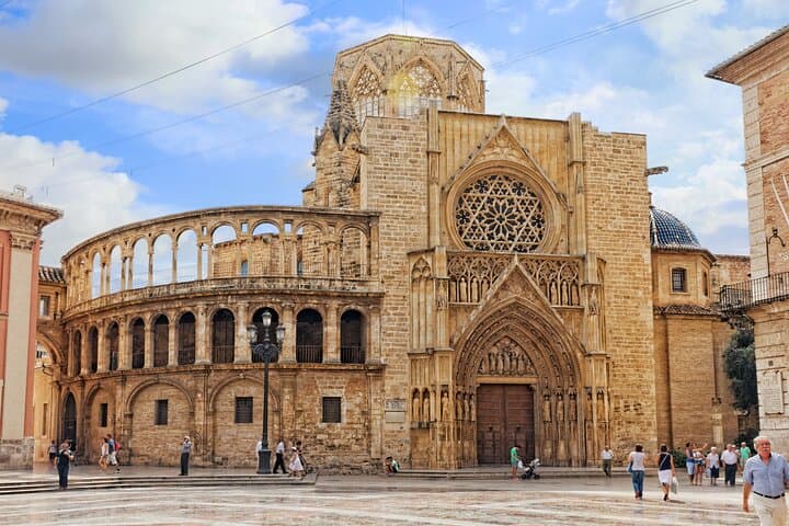 Private Walking Tour of Valencia with Official Guide