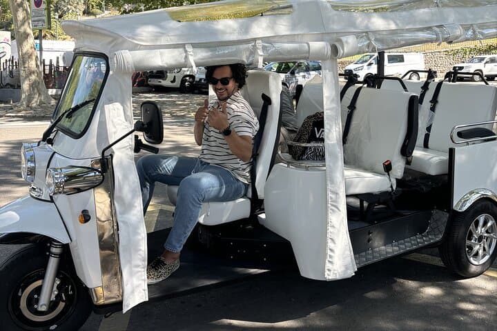 2 Hour Private Panoramic Tuk Tuk Tour