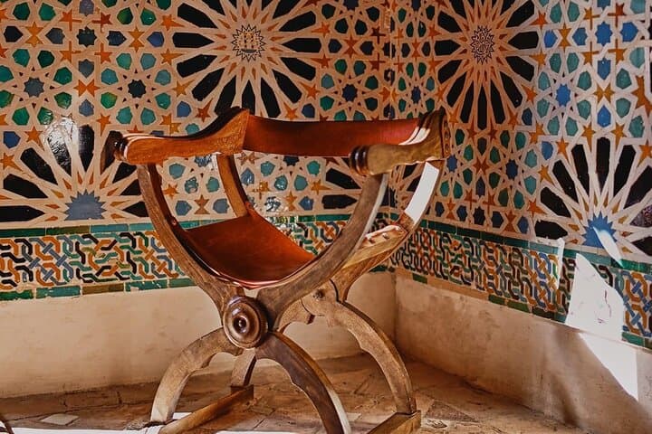 Private Tours Alhambra : Tickets & Tour Guide & Skip-the-Line