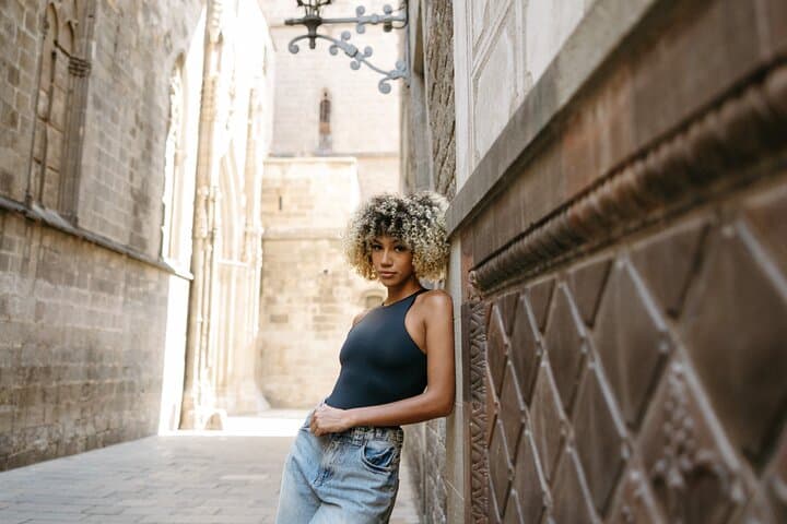 Shine in the Streets of Barcelona: cinematic & candid photos