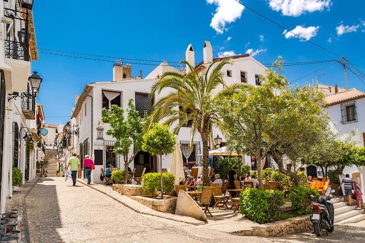 Guadalest and Altea Day Trip from Alicante or Benidorm