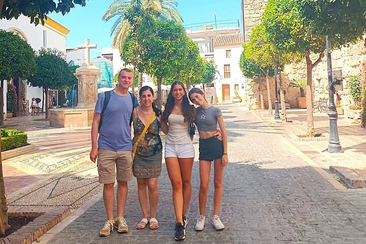 Marbella & Puerto Banús private trip from Malaga