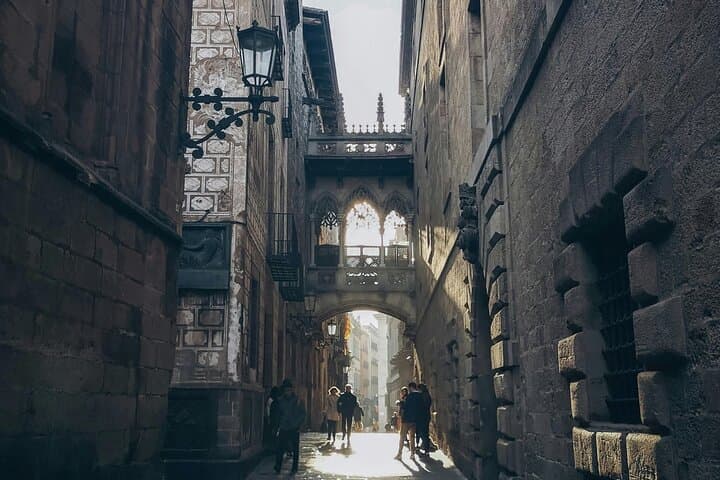 pexels-tkirkgoz-16656801 - SANDEMANs Tours - Bisbe Bridge Gothic Quarter Barcelona