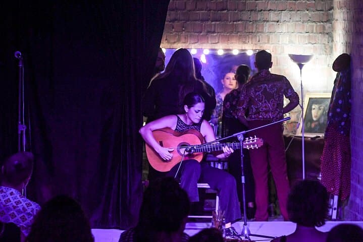 Live Flamenco Show in the City of Sevilla