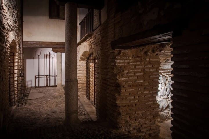 Dungeons of the Inn of the Brotherhood