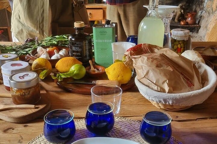 Tasting of Olive Oil in Finca de Valldemossa