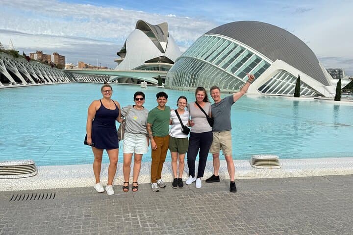 Explore Valencia Private Bike or EBike Tour