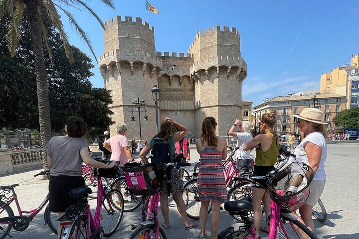 Valencia Highlights Bike Tour