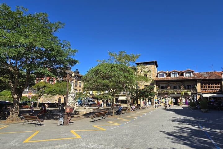 Private Tour of Comillas and the Caprice of Gaudí