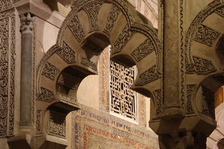 Private Tour Cathedral of Cordoba Mosque and Historic Center