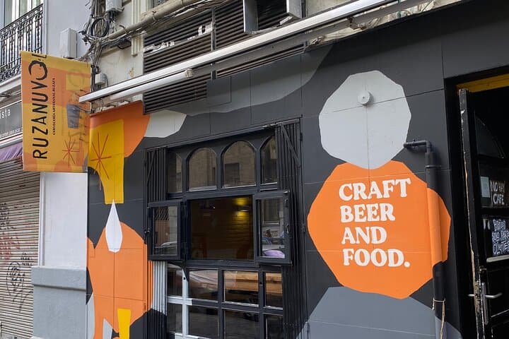 Craft Beer and Tapas Route in Ruzafa Valencia