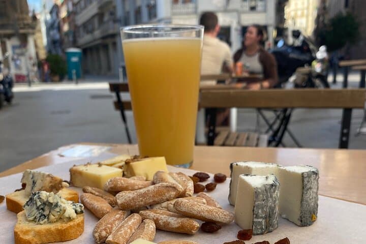 Craft Beer and Tapas Route in Ruzafa Valencia