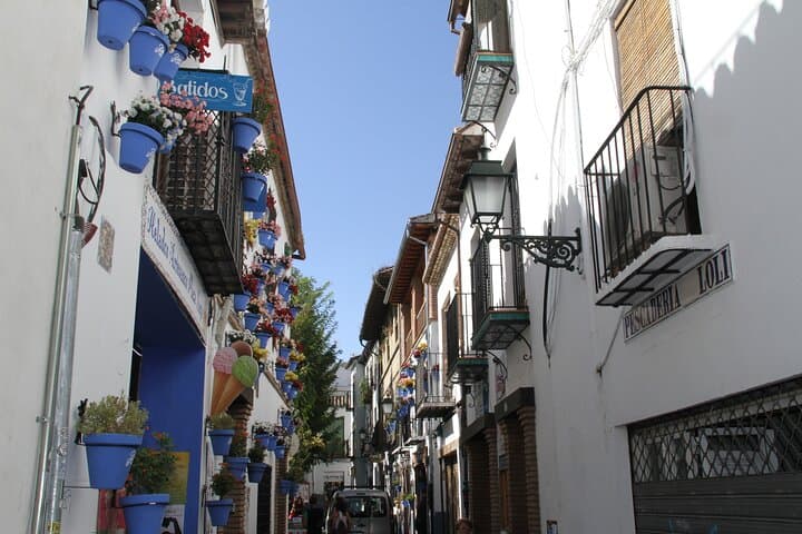 Albaicin and Sacromonte - The Charm of Granada