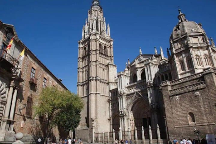 Private Tour Toledo Essential From Madrid with Official Guide