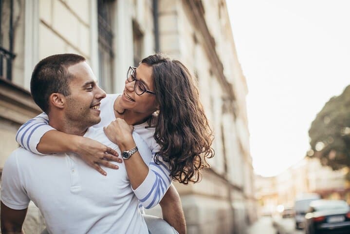 Unique Landmarks of Bilbao – Private Walking Tour for Couples