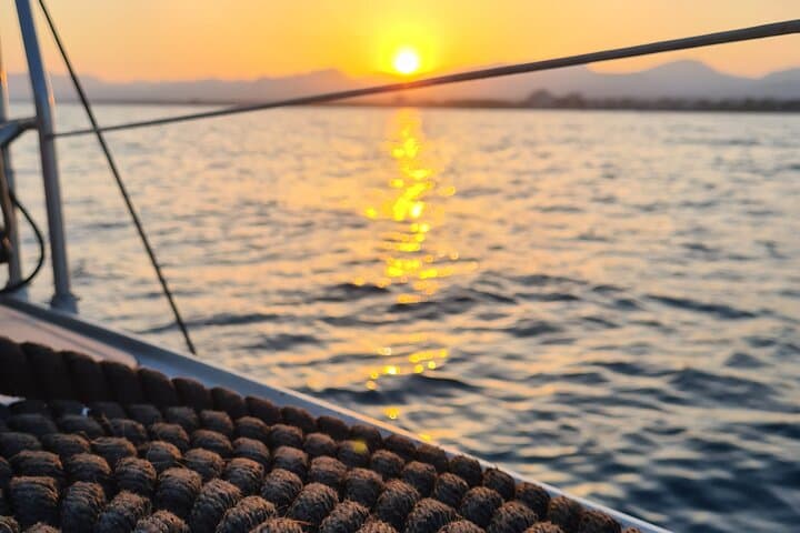 Sailing catamaran at Sunset of 2 hours Duration