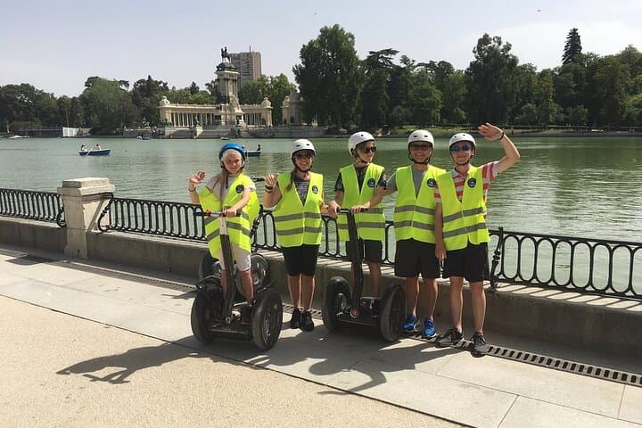 Madrid Segway Tour. Center and Retiro Park.