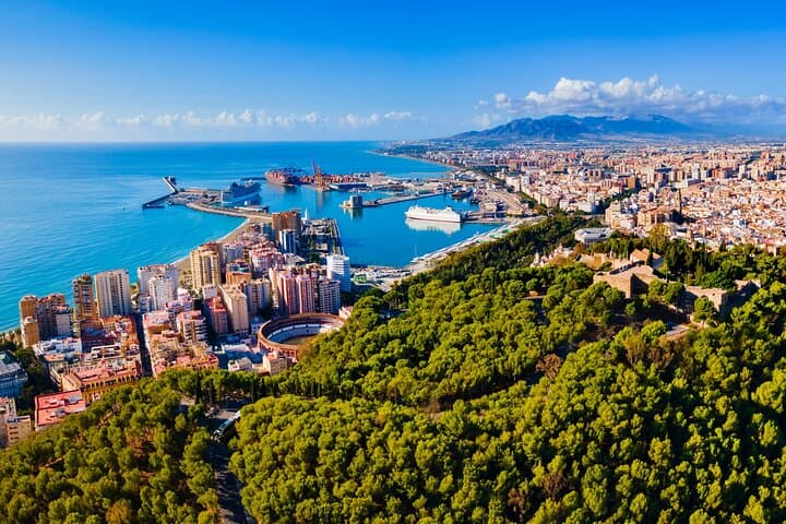 Historic Málaga: A Senior-Friendly Private Walking Tour