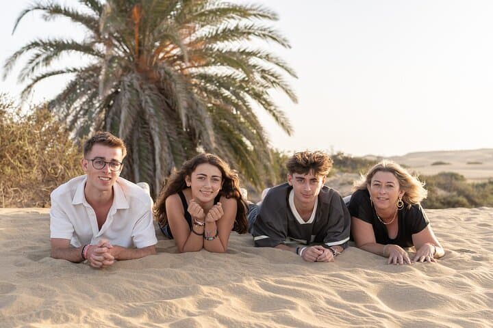 Vacation Photoshoot in Maspalomas - 100 HD photos